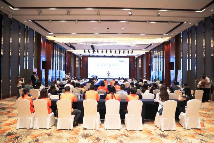 贵旅集团厦门发布2024“支支串飞”“小车小团”产品，开启旅游业务新篇章